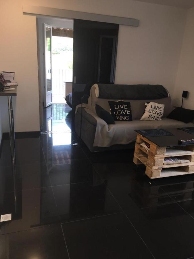 Daniel Apartment Сен Сир сюр Мер Екстериор снимка